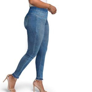 NYDJ Cropped Sculpt Pull-On Jegging Curves 360